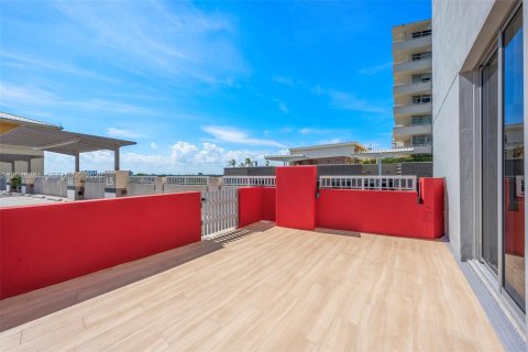 Condominio en venta en Miami, Florida, 49.89 m2 № 2179402 - foto 29