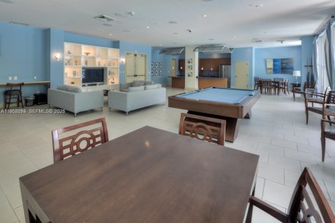 Apartamento en alquiler en Miami, Florida, 1 dormitorio, 69.68 m2 № 2020820 - foto 15