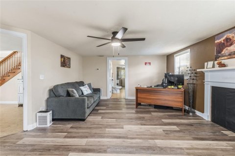 Villa ou maison à vendre à Bartow, Floride: 4 chambres, 180.23 m2 № 2149892 - photo 4