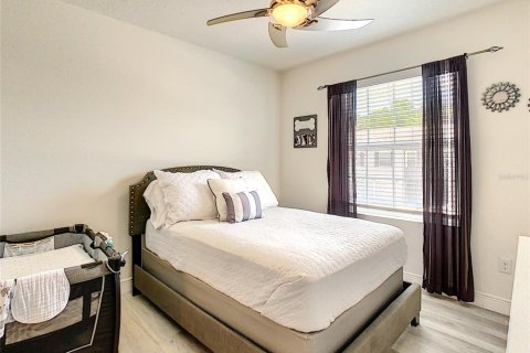 Townhouse in Wesley Chapel, Florida 3 bedrooms, 155.43 sq.m. № 1780462 - photo 25