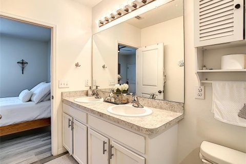 Townhouse in Wesley Chapel, Florida 3 bedrooms, 155.43 sq.m. № 1780462 - photo 29