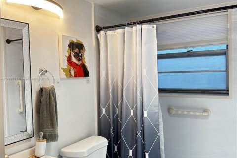 Купить кондоминиум в Уэст-Палм-Бич, Флорида 2 спальни, 74.14м2, № 1858552 - фото 8