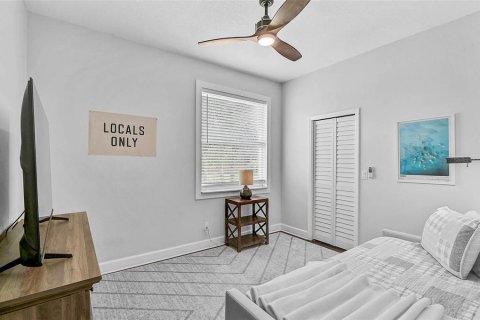 Casa en venta en Myakka City, Florida, 5 dormitorios, 289.11 m2 № 1904983 - foto 30