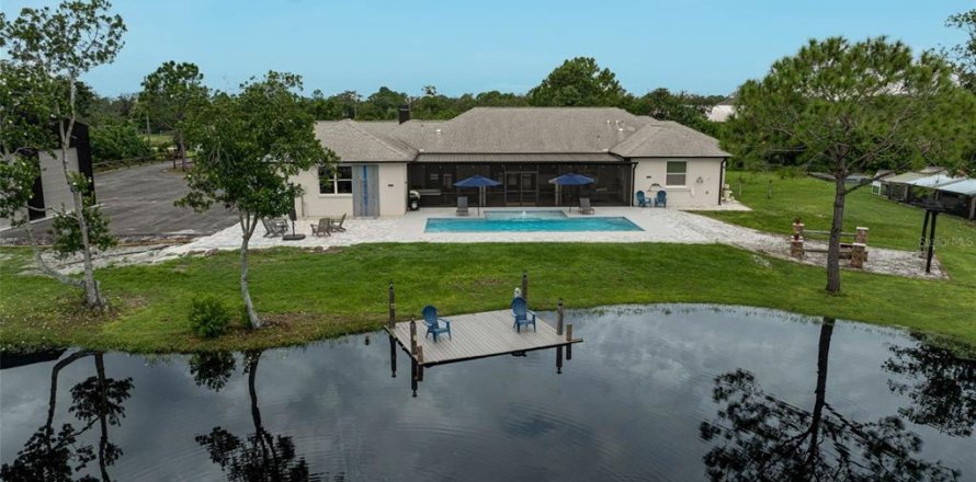 Villa ou maison à Myakka City, Floride 5 chambres, 289.11 m2 № 1904983