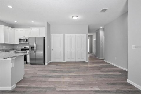 Casa en venta en Bunnell, Florida, 3 dormitorios, 135.45 m2 № 2383402 - foto 3