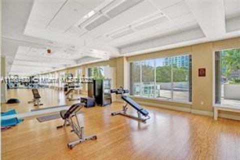 Condo in Aventura, Florida, 2 bedrooms  № 1891814 - photo 12