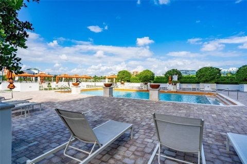 Condo in Aventura, Florida, 2 bedrooms  № 1891814 - photo 17