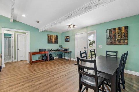 Villa ou maison à vendre à Mulberry, Floride: 4 chambres, 172.05 m2 № 2132403 - photo 6