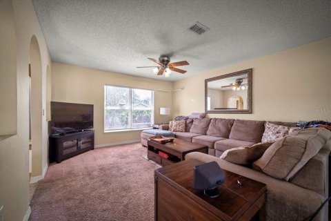 House in Palm Coast, Florida 3 bedrooms, 188.22 sq.m. № 1757649 - photo 13