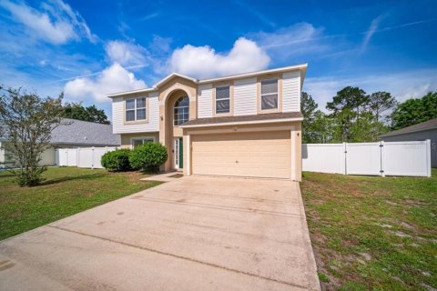 House in Palm Coast, Florida 3 bedrooms, 188.22 sq.m. № 1757649 - photo 3