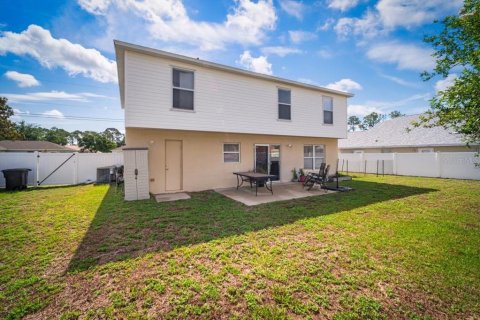 House in Palm Coast, Florida 3 bedrooms, 188.22 sq.m. № 1757649 - photo 6