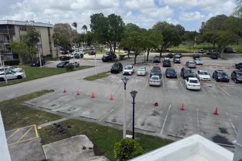 Copropriété à vendre à Lauderhill, Floride: 2 chambres, 120.77 m2 № 2146653 - photo 4