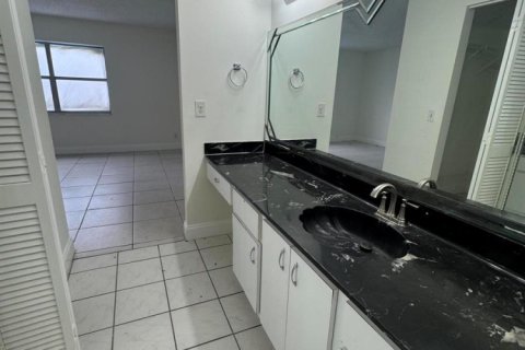 Copropriété à vendre à Lauderhill, Floride: 2 chambres, 120.77 m2 № 2146653 - photo 16