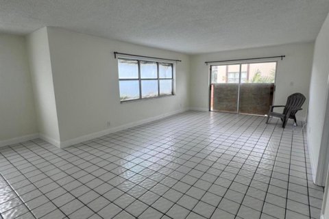 Copropriété à vendre à Lauderhill, Floride: 2 chambres, 120.77 m2 № 2146653 - photo 8