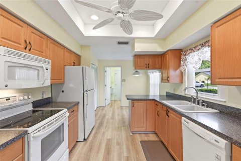 Casa en venta en New Port Richey, Florida, 3 dormitorios, 144.74 m2 № 2157975 - foto 17