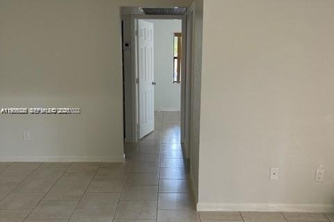 Снять в аренду кондоминиум в Хайалиа, Флорида 2 спальни, 69.68м2, № 2011651 - фото 9