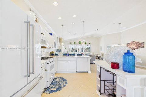 Villa ou maison à vendre à Port St. Lucie, Floride: 2 chambres, 137.59 m2 № 1974973 - photo 17