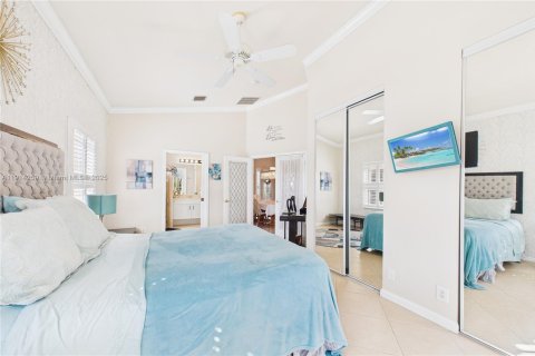 Villa ou maison à vendre à Port St. Lucie, Floride: 2 chambres, 137.59 m2 № 1974973 - photo 25