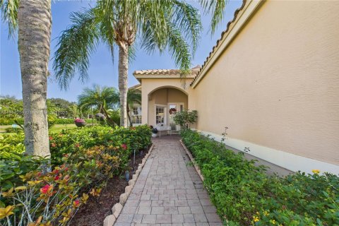 Villa ou maison à vendre à Port St. Lucie, Floride: 2 chambres, 137.59 m2 № 1974973 - photo 5