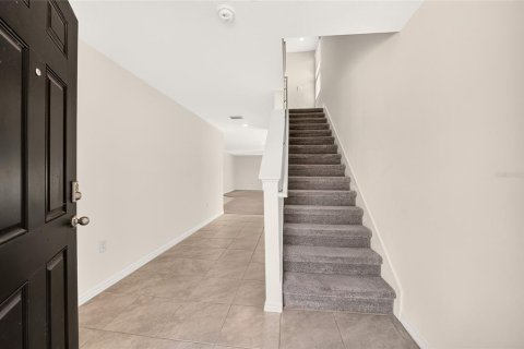 Villa ou maison à vendre à Ocala, Floride: 5 chambres, 247.21 m2 № 2398390 - photo 4
