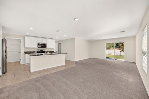 Villa ou maison à vendre à Ocala, Floride: 5 chambres, 247.21 m2 № 2398390 - photo 8