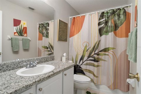 Townhouse in Tampa, Florida 3 bedrooms, 192.4 sq.m. № 2203372 - photo 23