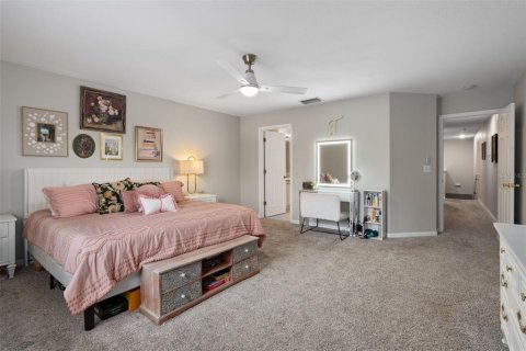 Townhouse in Tampa, Florida 3 bedrooms, 192.4 sq.m. № 2203372 - photo 29