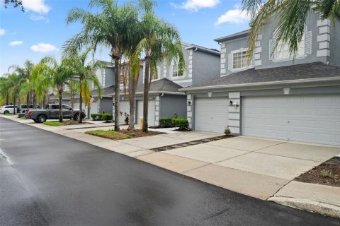 Touwnhouse à Tampa, Floride 3 chambres, 192.4 m2 № 2203372