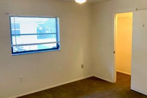 Casa en alquiler en Port Charlotte, Florida, 3 dormitorios, 161.19 m2 № 1767621 - foto 14