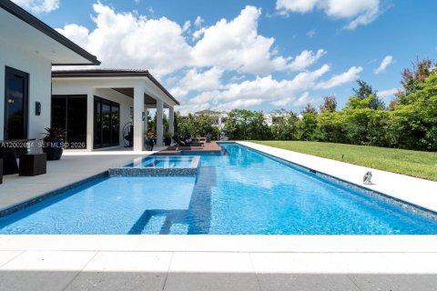 Casa en venta en Plantation, Florida, 6 dormitorios № 2075017 - foto 29