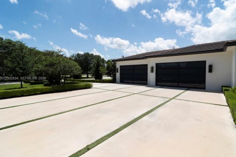 Casa en venta en Plantation, Florida, 6 dormitorios № 2075017 - foto 8