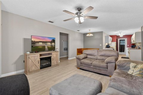 Condominio en venta en Tavares, Florida, 3 dormitorios, 105.91 m2 № 1908023 - foto 7