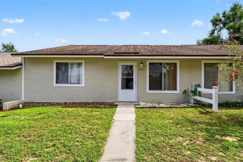 Condominio en venta en Tavares, Florida, 3 dormitorios, 105.91 m2 № 1908023 - foto 2