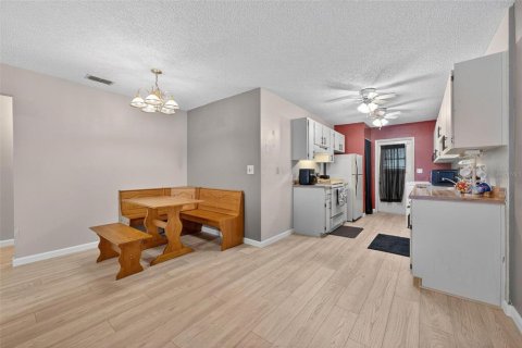 Condominio en venta en Tavares, Florida, 3 dormitorios, 105.91 m2 № 1908023 - foto 11