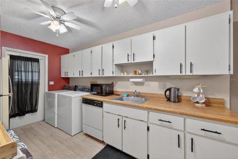 Condominio en venta en Tavares, Florida, 3 dormitorios, 105.91 m2 № 1908023 - foto 15