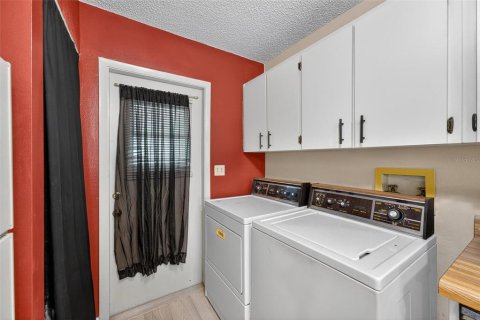 Condominio en venta en Tavares, Florida, 3 dormitorios, 105.91 m2 № 1908023 - foto 18