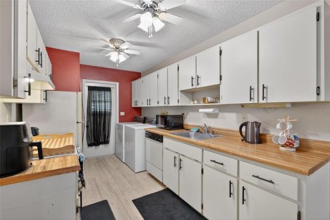 Condominio en venta en Tavares, Florida, 3 dormitorios, 105.91 m2 № 1908023 - foto 14