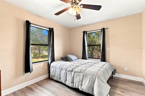 House in Ocala, Florida 3 bedrooms, 103.77 sq.m. № 2395874 - photo 16