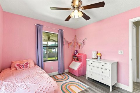 House in Ocala, Florida 3 bedrooms, 103.77 sq.m. № 2395874 - photo 13