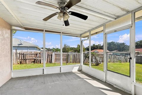 House in Ocala, Florida 3 bedrooms, 103.77 sq.m. № 2395874 - photo 18