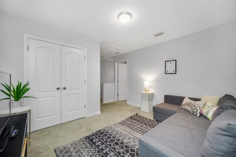 House in Tampa, Florida 3 bedrooms, 173.36 sq.m. № 2378035 - photo 26