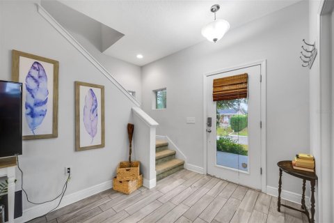 House in Tampa, Florida 3 bedrooms, 173.36 sq.m. № 2378035 - photo 7