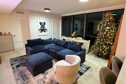 Снять в аренду кондоминиум в Майами, Флорида 2 спальни, 89.46м2, № 1987590 - фото 19