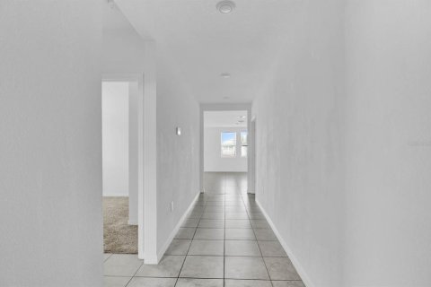 House in Winter Haven, Florida 3 bedrooms, 139.91 sq.m. № 1516650 - photo 9