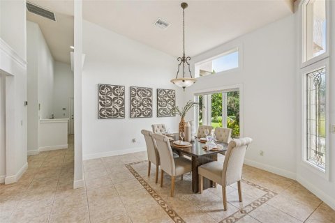 House in Longwood, Florida 5 bedrooms, 325.72 sq.m. № 1826963 - photo 10