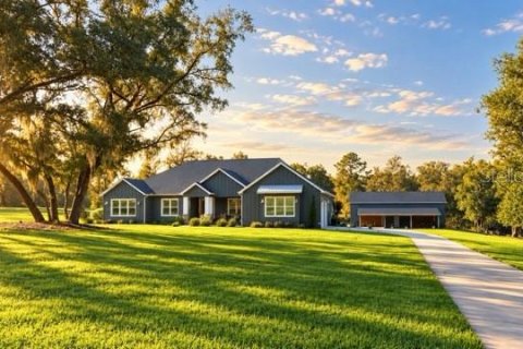 Casa en Belleview, Florida 4 dormitorios, 308.71 m2 № 2363256