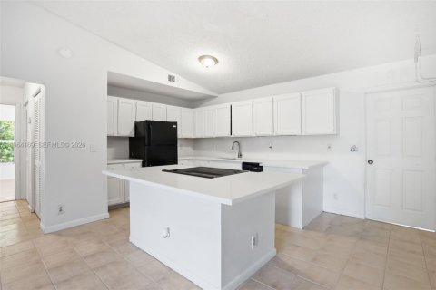 House in Loxahatchee Groves, Florida 3 bedrooms, 203.83 sq.m. № 2026647 - photo 22