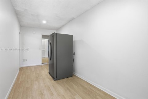 House in Loxahatchee Groves, Florida 3 bedrooms, 203.83 sq.m. № 2026647 - photo 2