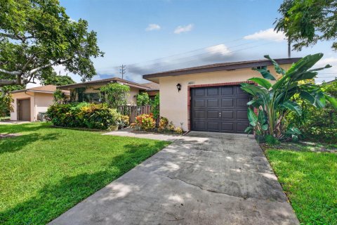 Copropriété à vendre à Delray Beach, Floride: 3 chambres, 102.19 m2 № 2389578 - photo 4