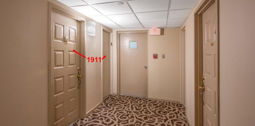 Condominio en Hollywood, Florida, 2 dormitorios № 1229271